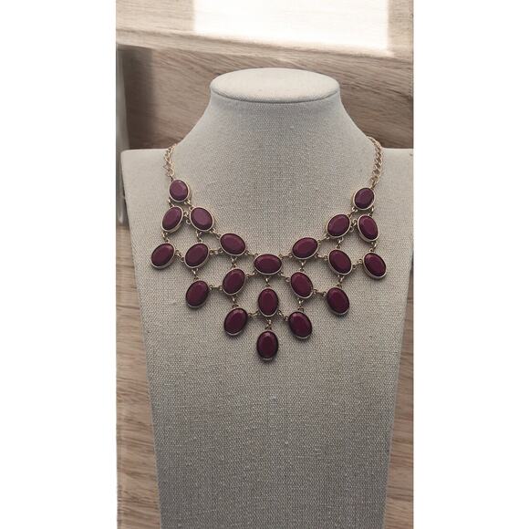 Cascading Burgundy Red Fauceted Stone Cascading Necklace - Picture 1 of 4